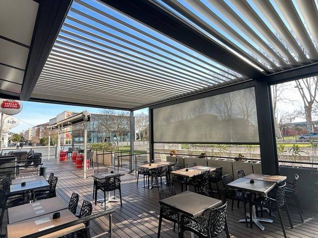 The Place to Beer Pergola